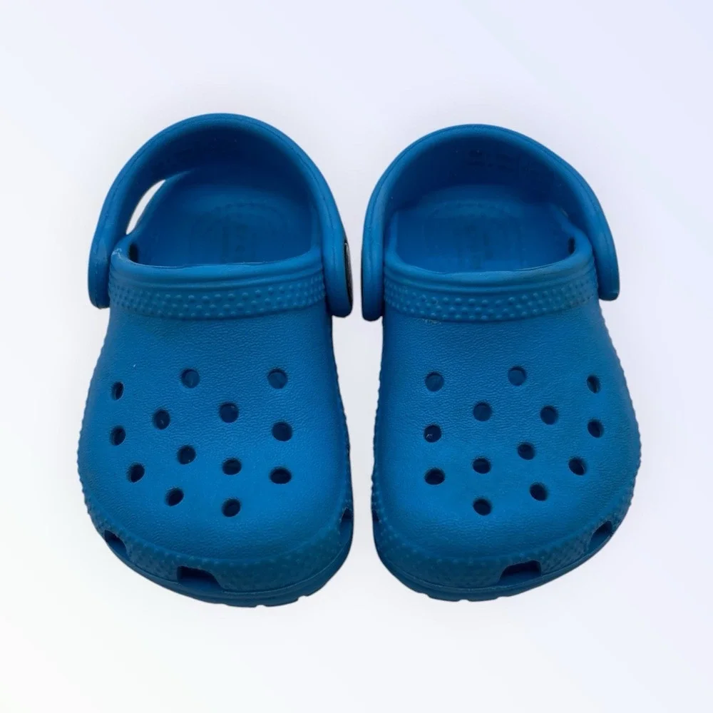 Crocs Classic Clogs Kids C4 Blue Slip-On Closed Toe Comfort Breathable Casual